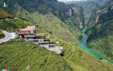 Nhà hàng trên đèo Mã Pì Lèng có hay không “phạt cho tồn tại”?