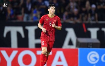 Vì sao Hà Nội FC tốn tiền tỷ để Văn Hậu dự SEA Games 30?