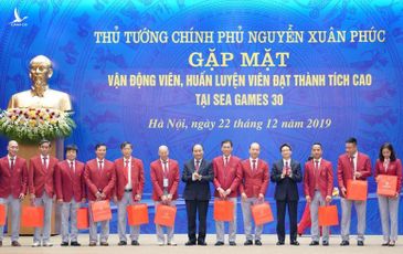 Thủ tướng: ‘Đừng để các VĐV sau khi giải nghệ phải đi bán bánh mỳ’