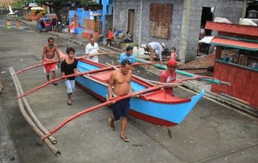 Philippines di tản 200.000 người, đóng cửa sân bay trước siêu bão