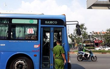 Nguyên nhân nhóm giang hồ chặn xe buýt trước Gigamall ở Sài Gòn