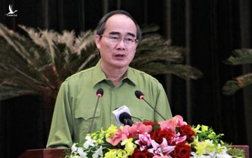 ‘Với tốc độ làm đường vừa qua, TP.HCM phải mất 150 năm mới đủ đường’