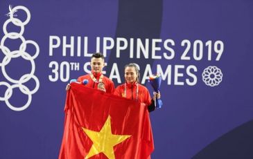 Cử tạ Việt Nam lập ‘cú đúp’ HCV ngày đầu SEA Games 30