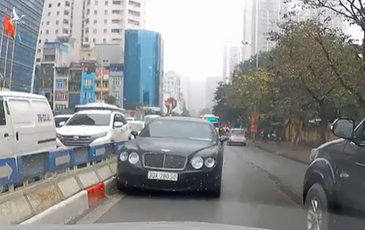 Tài xế lái “siêu xe” Bentley chạy ngược chiều ở Hà Nội là ai?