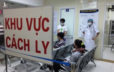 Hà Nội đang cách ly 2 người nghi nhiễm viêm phổi trở về từ Trung Quốc