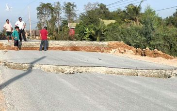 Đường trăm tỷ nứt toác ở Long An, lộ lý do đến khó ngờ