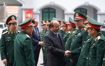Thủ tướng thăm Tổng cục II, Bộ Quốc phòng