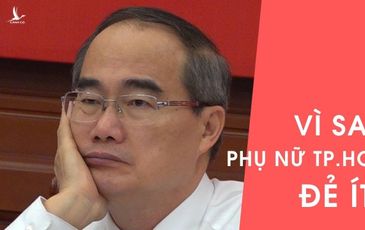 Ông Nguyễn Thiện Nhân ân cần hỏi: “Tại sao phụ nữ TP.HCM đẻ ít?“