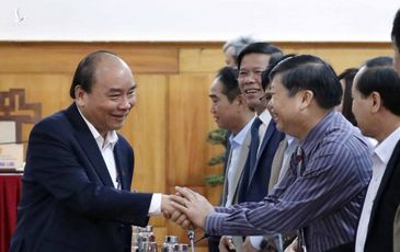 Thủ tướng: Không vì lý do dịch bệnh mà chúng ta thoái chí, bàn lui