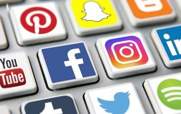 Xử lý nghiêm việc đăng tin giả lên facebook