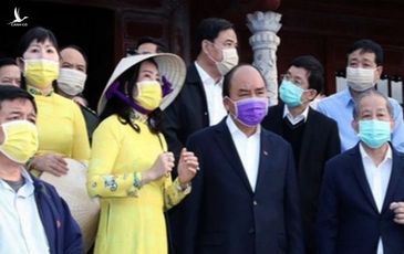 Thủ tướng thị sát công tác phòng chống dịch corona tại Thừa Thiên Huế