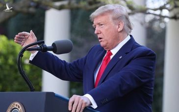 Tổng thống Donald Trump ‘ngạc nhiên và hạnh phúc’ khi Nga, Trung Quốc gửi tặng thiết bị y tế