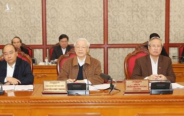 Đất nước chính thức bước vào ‘thời chiến’