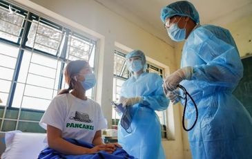 “Lào may mắn khi chưa phát hiện ca mắc Covid-19”
