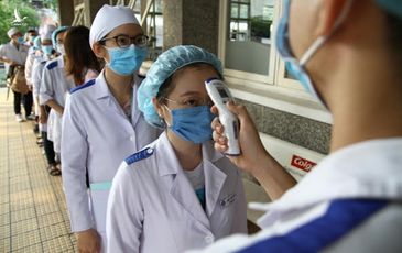 Trường đại học ĐH Y dược TP.HCM cách ly sinh viên vì liên quan bệnh nhân số 38