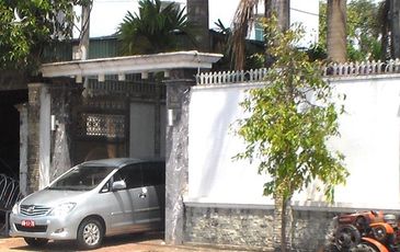 Tổ trưởng dân phố kể lại việc khám biệt thự Phó tư lệnh doanh nghiệp