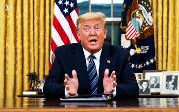 Chính quyền hỗn loạn sau bài phát biểu về virus corona của TT Trump
