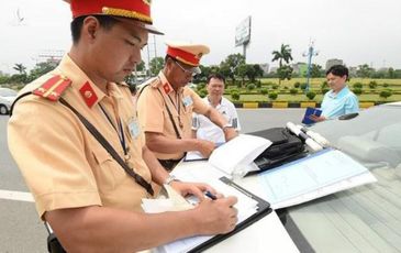 Sắp thí điểm nộp phạt vi phạm giao thông qua mạng