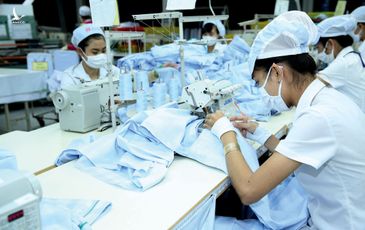 Kinh tế Việt Nam tuy bị ảnh hưởng nặng bởi dịch Covid-19 nhưng khả năng phục hồi lại lớn