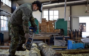 Thành phố biên giới Trung Quốc thất thủ trước nCoV