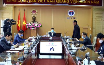 Nghĩ về lòng yêu nước của dân tộc Việt khi cả nước chung tay để “không ai bị bỏ lại phía sau”