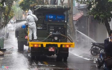 Một tháng chống dịch ‘như thời chiến’