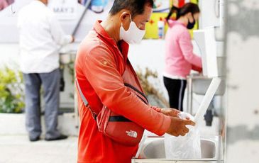 “ATM gạo” của Việt Nam xuất hiện trên một loạt các trang tin quốc tế, thu hút sự quan tâm đặc biệt