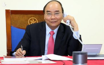 Thủ tướng Nguyễn Xuân Phúc điện đàm với Thủ tướng Australia về COVID-19