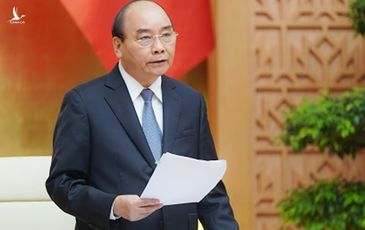 Thủ tướng yêu cầu tiếp tục cách ly toàn xã hội, không lơi lỏng