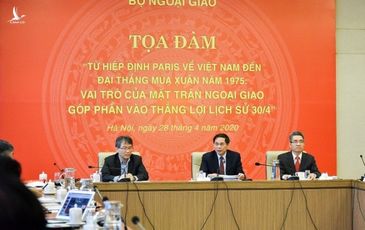 Bộ Ngoại giao tọa đàm về thắng lợi lịch sử 30-4