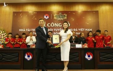 Đội tuyển bóng đá Việt Nam đón nhà tài trợ mới