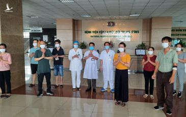 Chiều 11/5, Việt Nam có thêm 8 bệnh nhân COVID-19 được công bố khỏi bệnh
