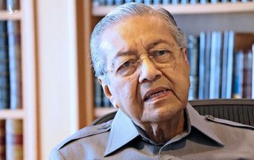 Mưu đồ lật đổ lần 3 – ông Mahathir ‘lên đạn’ cho trận chiến cuối cùng