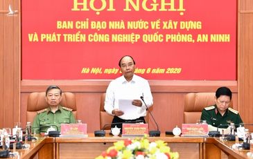 Thủ tướng: Tiếp tục kiện toàn tổ chức công nghiệp quốc phòng