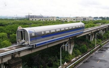 Trung Quốc chạy thử thành công tàu đệm từ tốc độ cao 600 km/h.