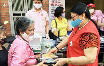 Tích góp 20 năm, dành tặng cả căn nhà 4 tầng cho hoạt động thiện nguyện