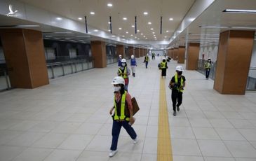 Ga ngầm đầu tiên sắp hoàn thiện của tuyến metro số 1