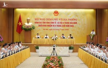 Thủ tướng Nguyễn Xuân Phúc thúc các tỉnh, thành phải “nóng ruột lên”!