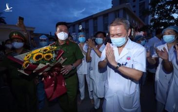 Bệnh viện E dỡ bỏ phong tỏa, tiếp tục đón bệnh nhân