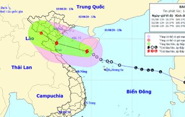 Bão số 2 giật cấp 10, mưa lớn khắp cả nước