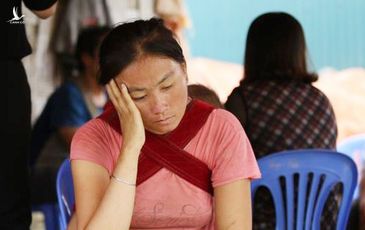 Vụ sập cổng trường ở Lào Cai: Nỗi đau của người mẹ 2 lần mất con
