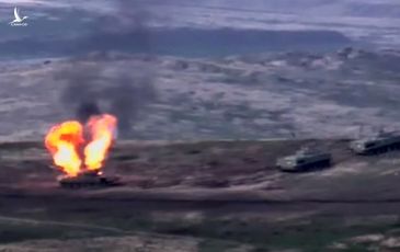 Chiến sự nảy lửa, hàng loạt xe tăng máy bay của Azerbaijan bị tiêu diệt