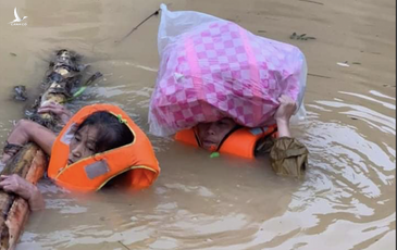 ‘Có chi ăn không? Đói quá chú ơi…’