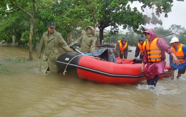 Thừa Thiên Huế cảnh báo ‘mưa lũ đặc biệt lớn’, bác tin nhiều hồ thủy lợi bị vỡ