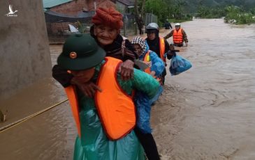 Tây Nguyên thiệt hại khi bão Molave quét qua