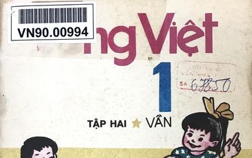 30 năm trước, trẻ được nuôi dưỡng tình yêu đất nước qua từng bài tập đọc lớp 1