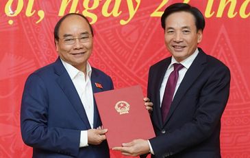 Thủ tướng trao quyết định bổ nhiệm phó chủ nhiệm Văn phòng Chính phủ