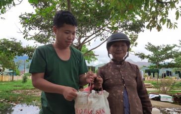 Chú của công nhân mất tích: ‘Đau khổ khi nhóm cứu hộ vì con em chúng tôi mà hi sinh’