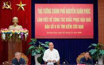 Thủ tướng chủ trì họp bàn giải pháp khắc phục hậu quả bão số 9