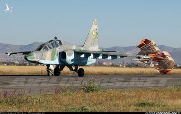 Azerbaijan tuyên bố bắn rơi Su-25 thứ 3 của Armenia